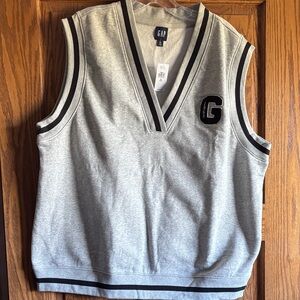 GAP NWT Varsity Vest, Tall XL